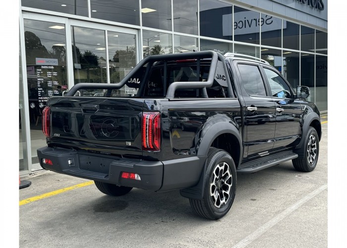 Used 1
                    JAC T9
                     for Sale Image