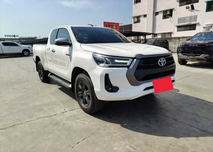 Used 12
                    TOYOTA
                     for Sale Image