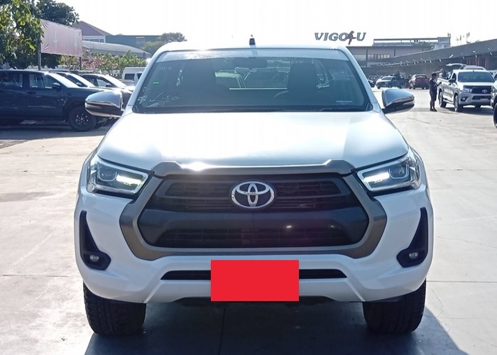 Used 12
                    TOYOTA
                     for Sale Image