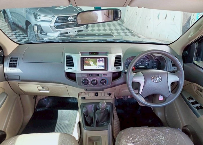 Used 7
                    TOYOTA
                     for Sale Image