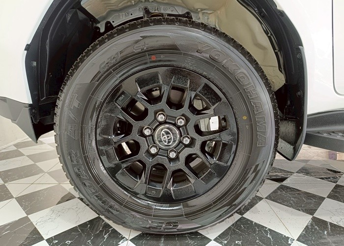 Used 1
                    TOYOTA
                     for Sale Image