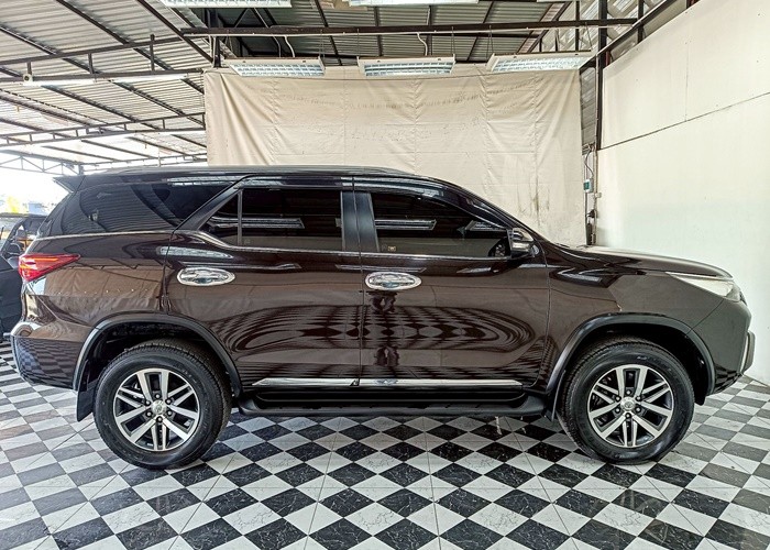 Used 3
                    TOYOTA
                     for Sale Image