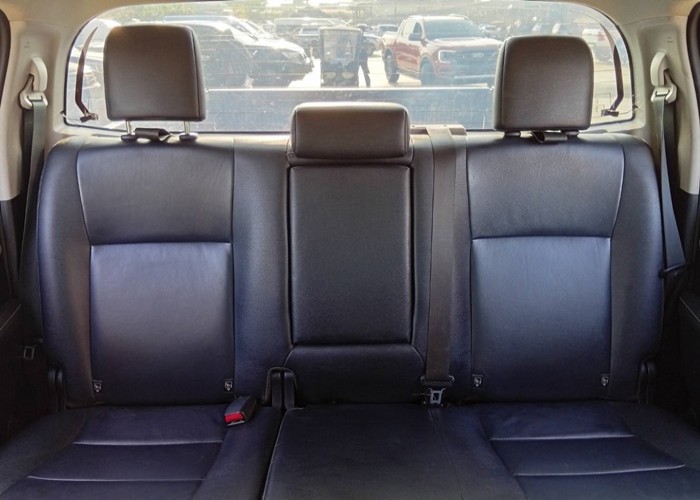 Used 5
                    TOYOTA
                     for Sale Image