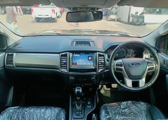 Used 8
                    FORD
                     for Sale Image