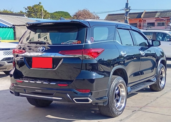 Used 5
                    TOYOTA
                     for Sale Image