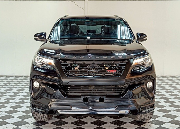 Used 5
                    TOYOTA
                     for Sale Image