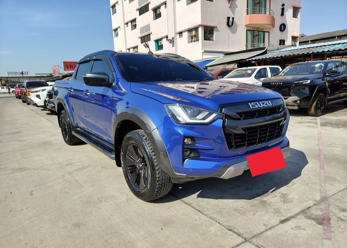 Used 5
                    ISUZU
                     for Sale Image