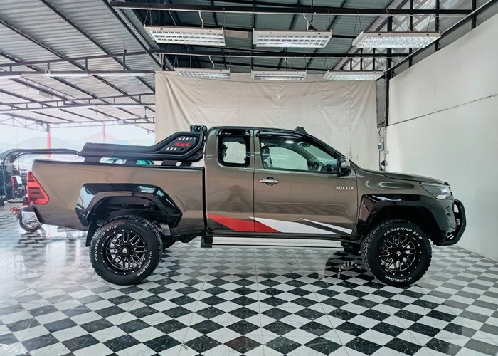 Used 7
                    TOYOTA
                     for Sale Image