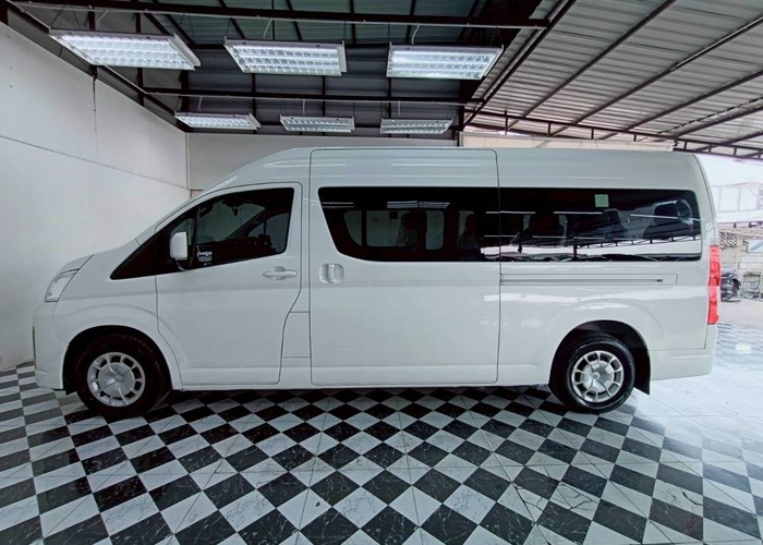 Used 12
                    TOYOTA
                     for Sale Image