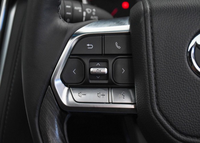 Used 1
                    TOYOTA
                     for Sale Image