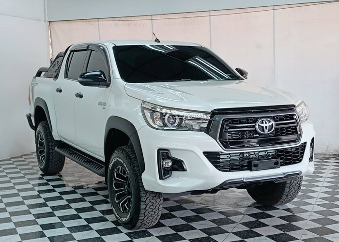 Used 4
                    TOYOTA
                     for Sale Image