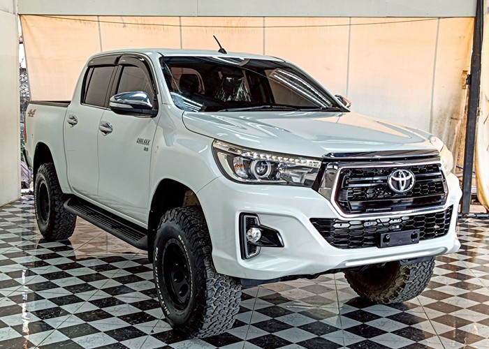 Used 9
                    TOYOTA
                     for Sale Image