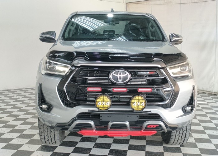 Used 9
                    TOYOTA
                     for Sale Image