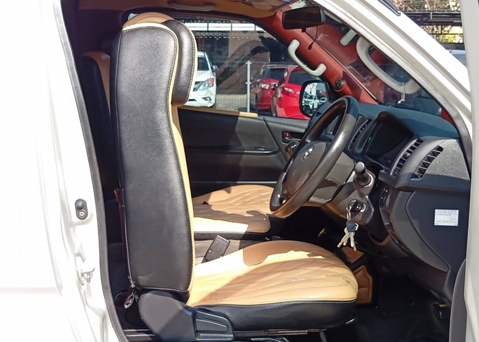 Used 6
                    TOYOTA
                     for Sale Image