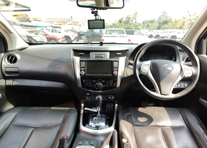 Used 7
                    NISSAN
                     for Sale Image