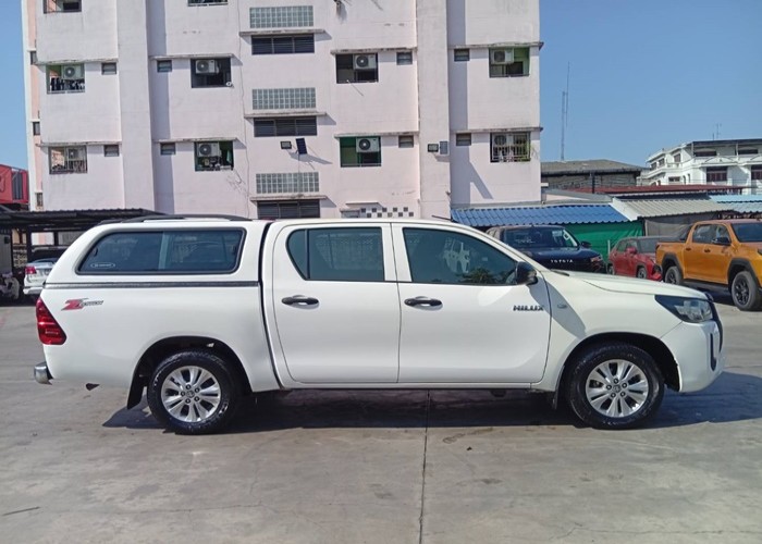 Used 11
                    TOYOTA
                     for Sale Image