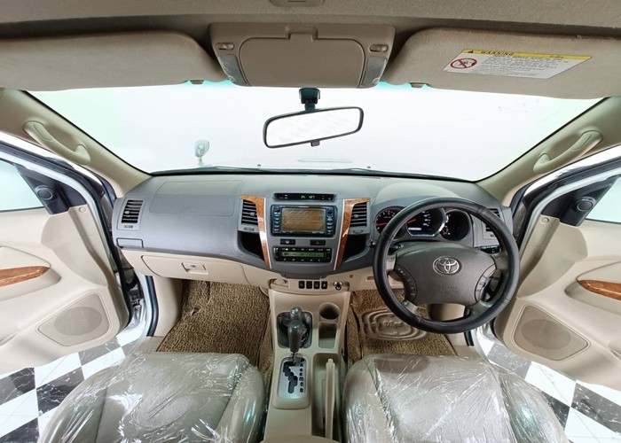 Used 11
                    TOYOTA
                     for Sale Image