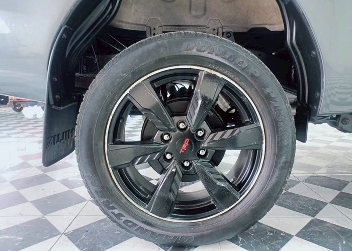 Used 1
                    TOYOTA
                     for Sale Image